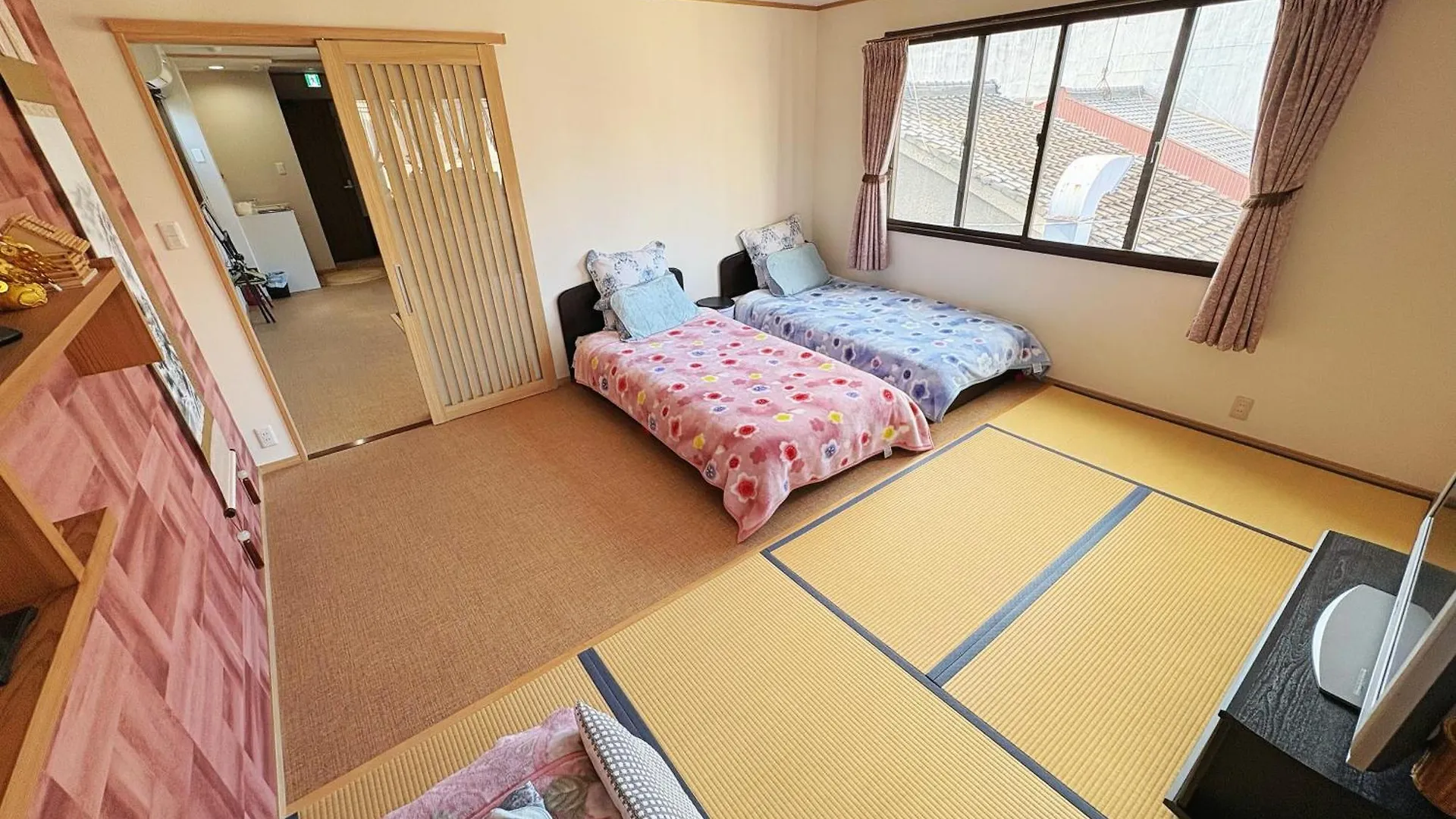 Autumn Leaves Villa 302 Kyoto